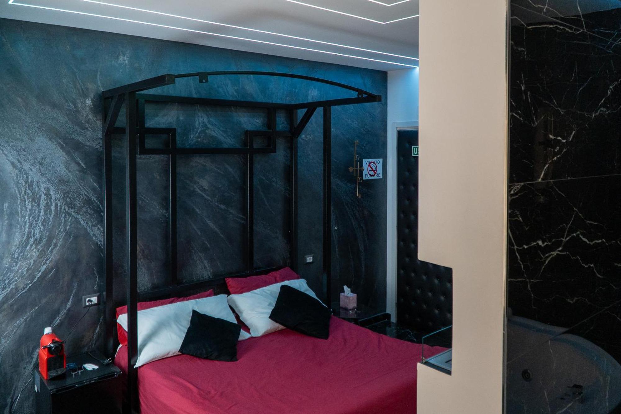 Suite Luxury Bdsm Roma Esterno foto