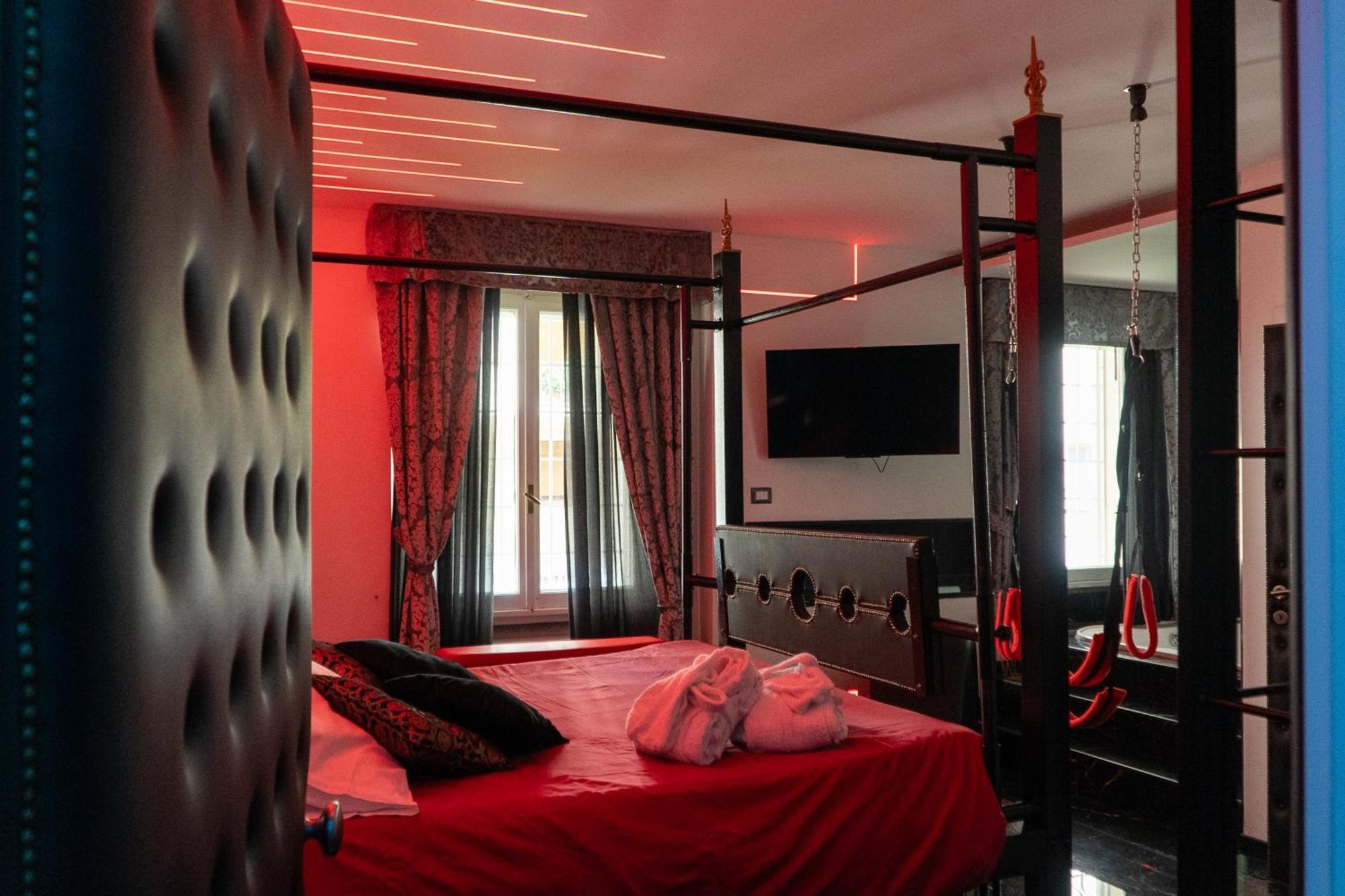 Suite Luxury Bdsm Roma Esterno foto