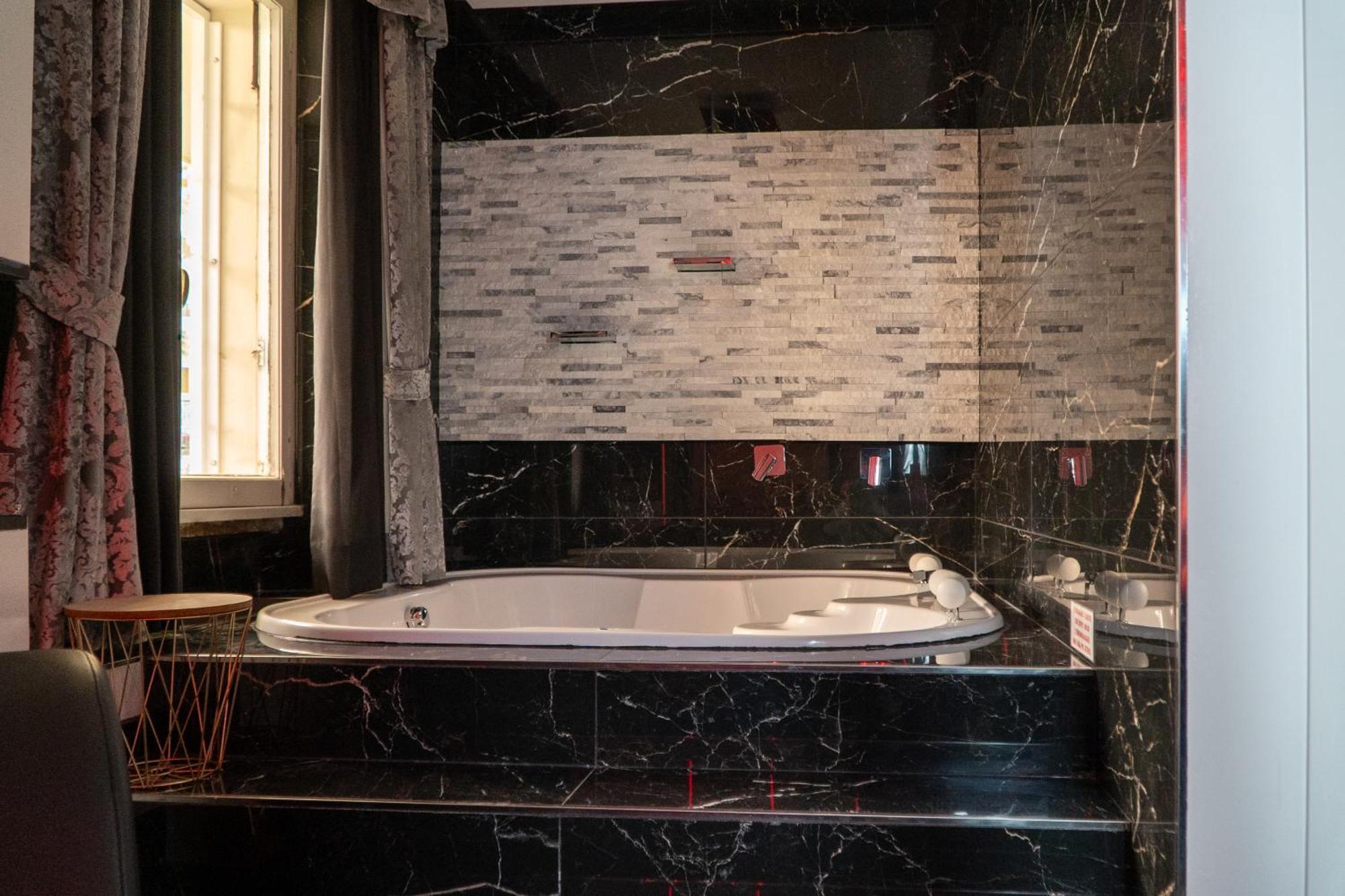Suite Luxury Bdsm Roma Esterno foto